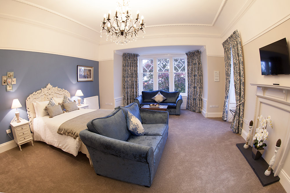 alloway suite1.jpg